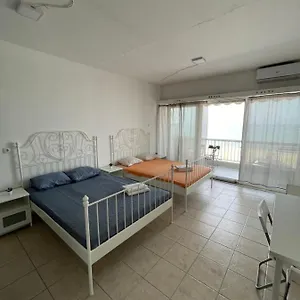Breeze Apartament Peraía
